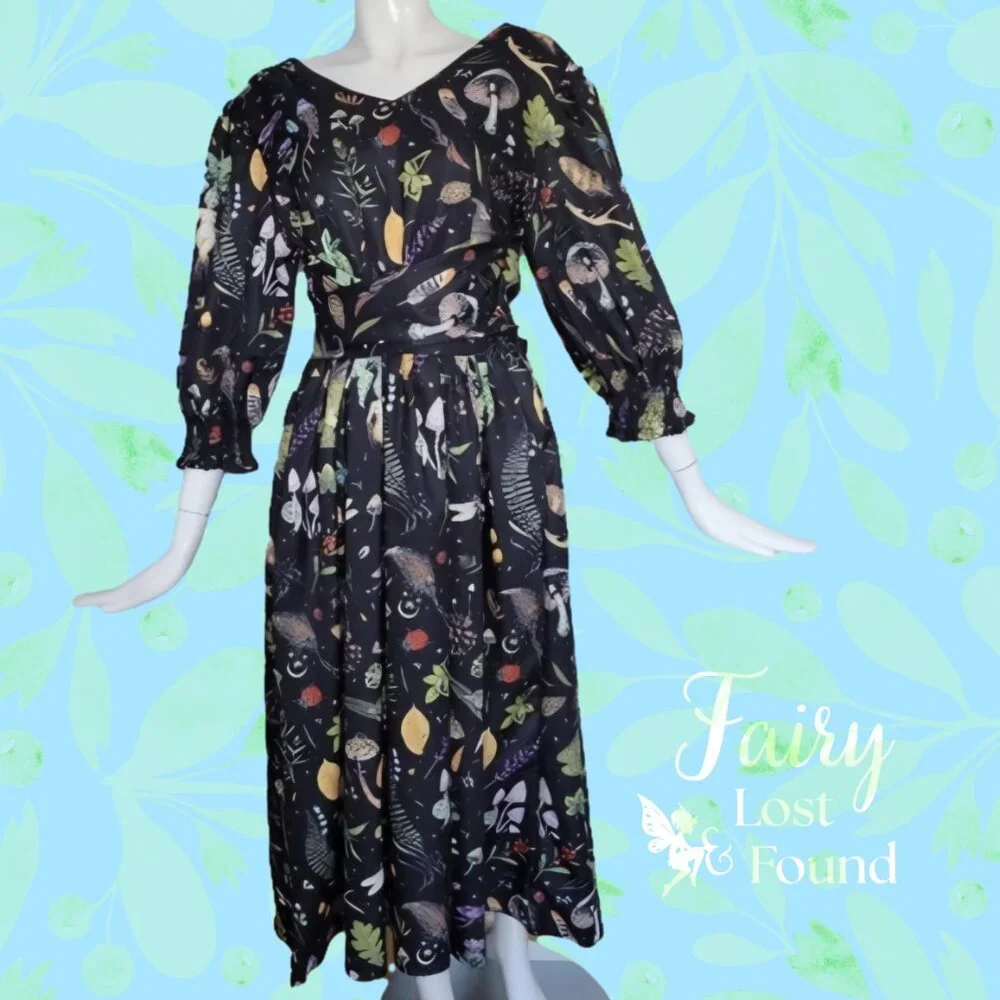 🍄50% CORAMOON Black Midi Dress Sz M Witch Print - Picture 3 of 8